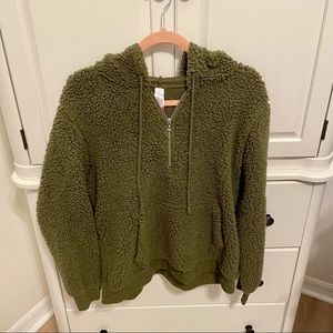 Green fuzzy sherpa quarter-zip hoodie sweatshirt—No Boundaries